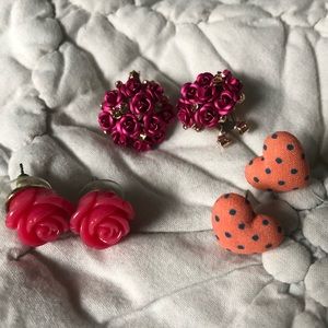 Pink rose and hearts earring bundle 💗